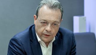 Φάμελλος: Να πάρει θέση ο Μητσοτάκης στα ζητήματα για την ενίσχυση του εισοδήματος