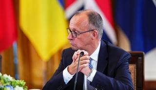 Μερτς: Να διασφαλίσουμε ότι η Ρωσία δεν θα μπορεί να συνεχίσει τον πόλεμο για οικονομικούς λόγους