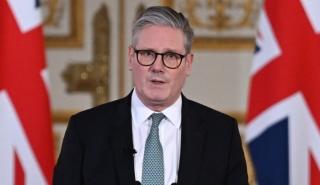 Στάρμερ: Σοκαρισμένος από την Ρωσική επίθεση στο Κίεβο