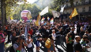 Γαλλία: Ικανοποίηση στα συνδικάτα για τη συμμετοχή στις απεργιακές κινητοποιήσεις