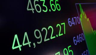 Ρεκόρ στη Wall Street με τεχνολογική στήριξη και ώθηση από Fed