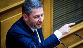 Ανδρουλάκης: Χρέος μου στον λαό, να απομακρύνω έναν επικίνδυνο και φαύλο πρωθυπουργό