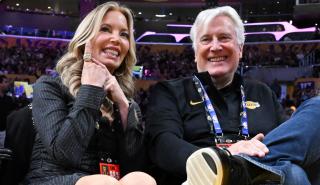 «Πράσινο φως» από NBA στην πώληση των Λέικερς για 10 δισ. δολάρια