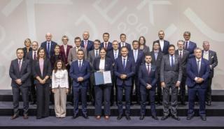 Παπαστεργίου: Οι πλατφόρμες να υποχρεωθούν να ακολουθήσουν το age verification
