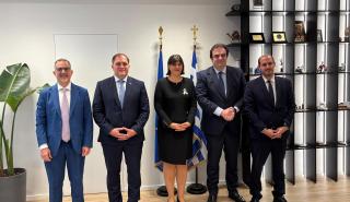 Στην ΑΑΔΕ η Λ. Κοβέσι: Στρατηγική συνεργασία για προστασία των ευρωπαϊκών πόρων