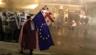 Γεωργία: Συγκρούσεις φιλοευρωπαϊστών διαδηλωτών με την αστυνομία