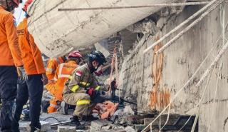 Ινδονησία: Στους 45 οι νεκροί από την κατάρρευση ισλαμικού οικοτροφείου