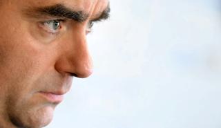 Γαλλία: «Επέζησε» από δύο προτάσεις μομφής η κυβέρνηση Λεκορνί