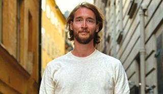 Λόνι Μπεζανσόν: Ο ερευνητής- ντετέκτιβ που ξεσκεπάζει επιστημονικές απάτες