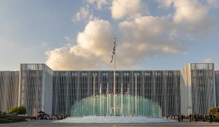 Η Metlen παρέδωσε στο ΥΠΑΜ τη νέα βιοκλιματική πρόσοψη του ιστορικού κτιριακού συγκροτήματος