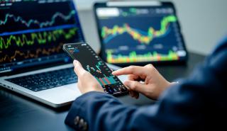 Tι κάνουν με τα χρήματά τους οι 240.000 crypto - εκατομμυριούχοι