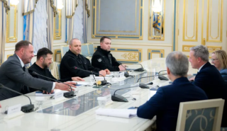 Στη Γενεύη ο υπ. Στρατού των ΗΠΑ - Συναντήσεις για το ειρηνευτικό σχέδιο Τραμπ