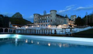 Θα διανυκτερεύατε σε ένα κάστρο 2.000 ετών;