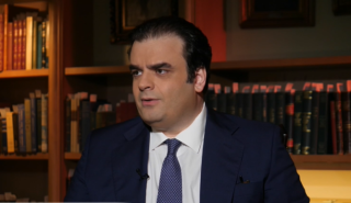 Πιερρακάκης: Η οικονομία έχει βελτιωθεί σε όλες τις πτυχές - Υπέρ της αναδιάρθρωσης των ΕΛΤΑ