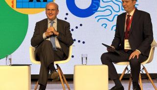 Χατζηδάκης: Με χρήση τεχνητής νοημοσύνης η μείωση της γραφειοκρατίας στο Δημόσιο