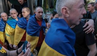 Κιέβο και Μόσχα ετοιμάζονται να ξαναρχίσουν τις ανταλλαγές αιχμαλώτων