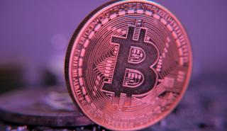 Κρυπτονομίσματα: 32 ημέρες bear market «εξανέμισαν» σχεδόν όλα τα κέρδη του 2025