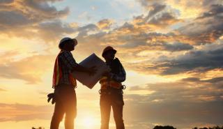 Ποια μεγάλα συμβόλαια «χτυπούν» οι ισχυροί κατασκευαστές στο «φίνις» του 2025