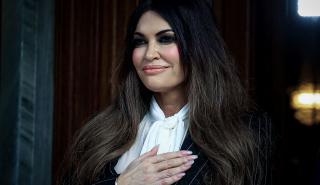 Κίμπερλι Γκιλφόιλ: Το «μάτι» της Ουάσιγκτον στην Αθήνα