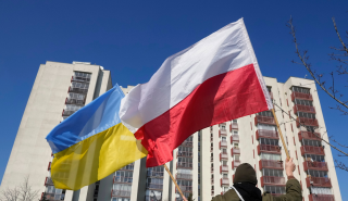 Πολωνία: Οποιοδήποτε ειρηνευτικό σχέδιο πρέπει να είναι αποδεκτό στο Κίεβο