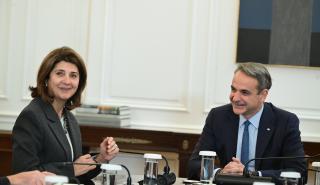 Συνάντηση Μητσοτάκη με την απεσταλμένη ΟΗΕ για την Κύπρο
