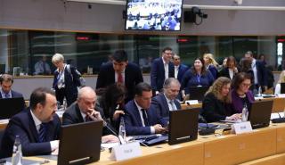 Γεωργιάδης: Η Ελλάδα πρωτοστατεί στην παραγωγή φαρμάκων και στην προστασία των νέων από καπνό και αλκοόλ