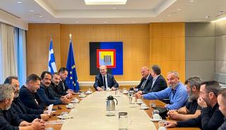 Σε εποικοδομητικό κλίμα η συνάντηση Χατζηδάκη και Τσιάρα με τους αγρότες της Κρήτης