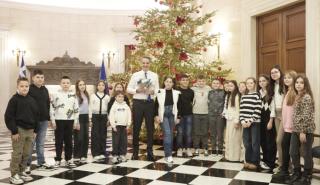 Μητσοτάκης: Συναντήθηκε με μαθητές του μειονοτικού Δημοτικού Σχολείου Πάχνης Ξάνθης