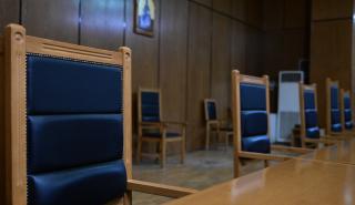 Σε εξέλιξη η αγόρευση της Εισαγγελέως για την Χρυσή Αυγή: «Γνήσιο τέκνο ναζιστικής ιδεολογίας»