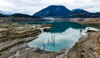 Λειψυδρία στην Αττική: Εικόνες - σοκ, χαμηλά αποθέματα και μεγάλα έργα 2,5 δισ. ευρώ