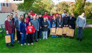 Γιορτινή επίσκεψη αγάπης: Ολυμπιακός και bwin στο Κέντρο Ειδικών Ατόμων η «Χαρά»