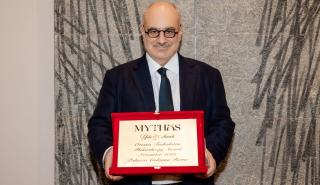 Qualco: Με το Philanthropy Award τιμήθηκε ο πρόεδρος του ομίλου Qualco, Ορέστης Τσακαλώτος