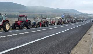 Αγροτικά μπλόκα: Κλειστό το ρεύμα προς Αθήνα στα Μάλγαρα και ο κόμβος Τρίγλιας - Ανοιχτά τα τελωνεία