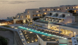 V Tourism AE: Διευκρινίσεις για τη λειτουργία και την επέκταση του Domes White Coast Milos