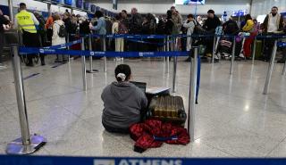 Εισαγγελική παρέμβαση και ΕΔΕ για το χάος στα αεροδρόμια - Δήμας: Οι επιβάτες δικαιούνται αποζημιώσεις