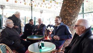 Πρωτοχρονιάτικος καφές στο Κολωνάκι για Τασούλα, Μητσοτάκη, Κακλαμάνη και Γεωργιάδη