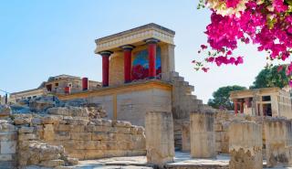 Ο γύρος της Ευρώπης με τα πόδια - Ένα ελληνικό νησί στη «χρυσή» πεντάδα