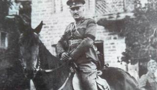 Κωνσταντίνος Δαβάκης: Ο ήρωας της Πίνδου που πνίγηκε σε ναυάγιο