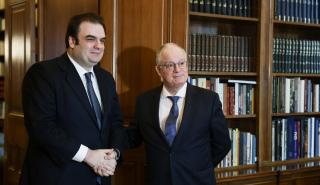 Πιερρακάκης σε Τασούλα: Στόχος για το 2026 η ανάπτυξη να φτάσει σε κάθε σπίτι