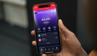 Revolut: Λανσάρει νέα λειτουργία αναγνώρισης κλήσεων για την προστασία των πελατών