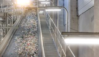 Σκουπίδια, ενέργεια και δισεκατομμύρια: Αλματώδης η ανάπτυξη της ενεργειακής αξιοποίησης αποβλήτων