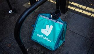 Deliveroo: Υπό δικαστική διαχείριση στην Ιταλία - 12ωρη εργασία για 1.000 ευρώ τον μήνα