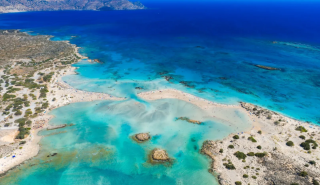 Τέσσερις ελληνικές παραλίες στις καλύτερες του κόσμου για το 2026 - Το Τοπ 20 του Tripadvisor