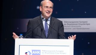 Χατζηδάκης: Εγγύηση για τις επόμενες γενιές η συνταγματική ρήτρα δημοσιονομικής σταθερότητας