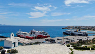Παράνομη η απεργία στο λιμάνι της Ραφήνας: Επιμένουν στις κινητοποιήσεις τα σωματεία - Ακυρώσεις δρομολογίων