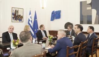 Μητσοτάκης: Σύσκεψη σχετικά με τη δωρεά του Ιδρύματος Παύλου και Αλεξάνδρας Κανελλοπούλου για το ΚΑΤ