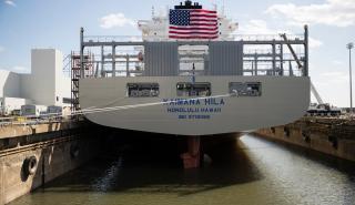 ΗΠΑ: Η κυβέρνηση Τραμπ θέτει σε κίνηση την ανασυγκρότηση της αμερικανικής ναυπηγικής βιομηχανίας