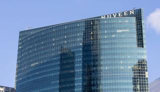 Στα χέρια της Nuveen η Schroders με mega deal 13,5 δισ. δολαρίων