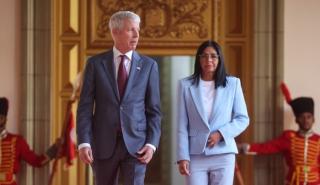 Κρις Ράιτ: Σε σημείο «ιστορικής καμπής» οι σχέσεις ΗΠΑ-Βενεζουέλας - Συνάντηση με Ροδρίγκες