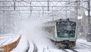 Εκτροχιάστηκε τρένο στην Ελβετία, λόγω χιονοστιβάδας - Αναφορές για τραυματίες